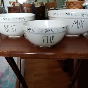 Rae Dunn farm line mixing bowls
